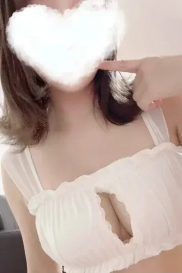 橋本まりな(NEW+PLUS)の公式プロフィール写真