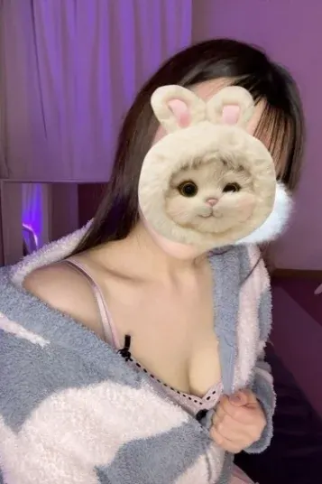 月乃ゆき(NEW+PLUS)の公式プロフィール写真