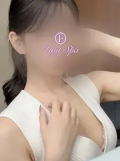 ユイナ