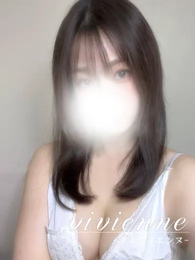 留埜(vivienne -ヴィヴィエンヌ-)の公式プロフィール写真
