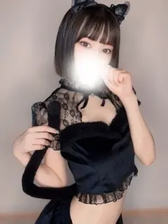 絢音ひなな