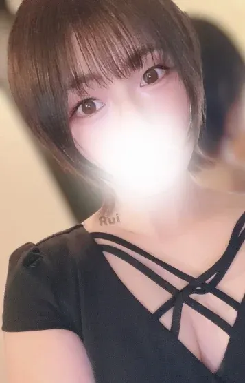 小鳥遊るい(Lupinus)の公式プロフィール写真