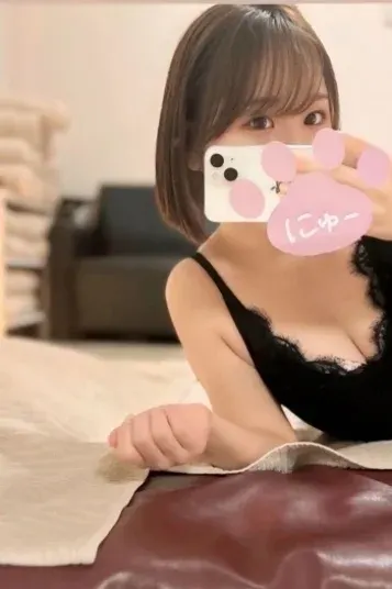 瀬名はるか(Fever 池袋ルーム)の公式プロフィール写真