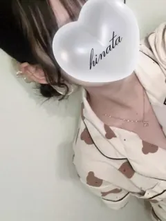 容姿端麗彼女 ひなた