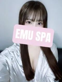 新木しほ