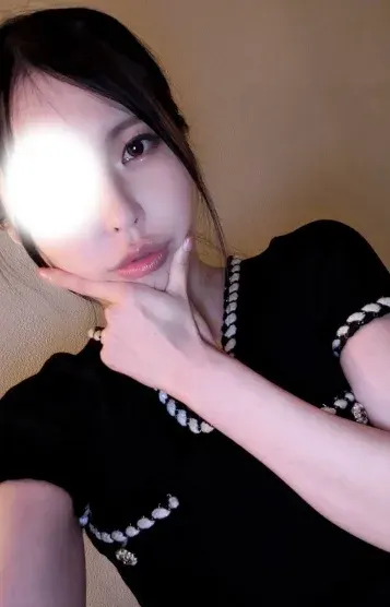 有賀 かすみ(ibiza-イビザ)の公式プロフィール写真
