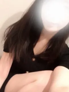 高梨あいな