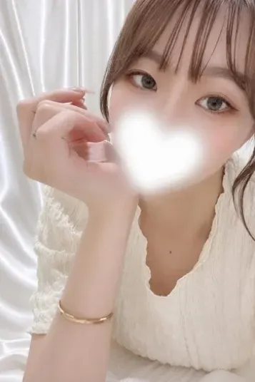 椎奈(Reilly)の公式プロフィール写真