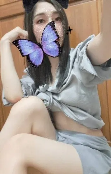 莉子(ラヴィアンローズ)の公式プロフィール写真
