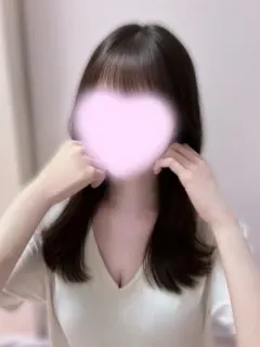 東條せいら