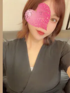 綾瀬 なみ