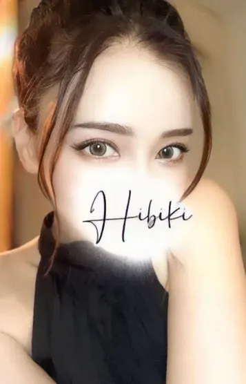 白川ひびき(THE HALF)の公式プロフィール写真