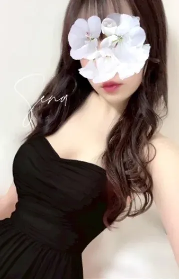 真山せな(THE HALF)の公式プロフィール写真