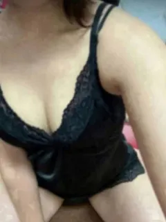 如月なな