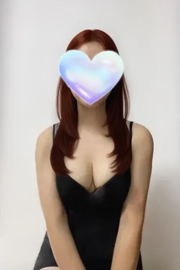 鈴木えま(クイーンテラス海老名・藤沢・大和)の公式プロフィール写真