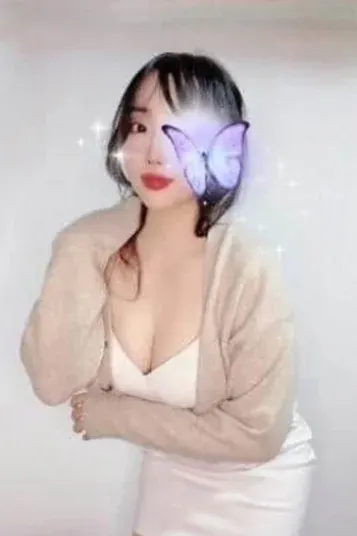 結城みこと(クイーンテラス海老名・藤沢・大和)の公式プロフィール写真