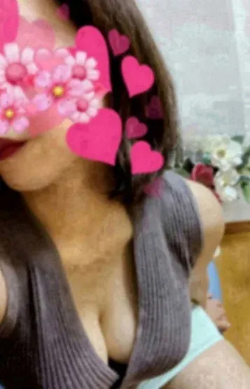 八神 咲(東京セレブ美魔女倶楽部)の公式プロフィール写真