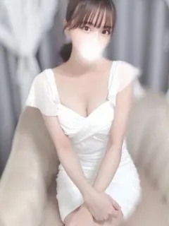 篠崎 ひなみ