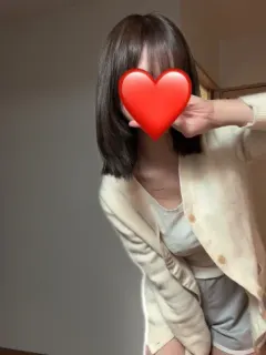 平 愛菜