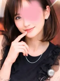 白石 ユリ