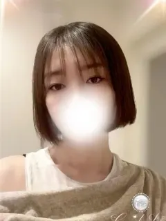 要 月