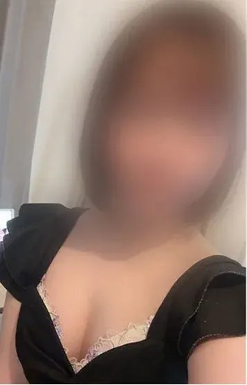 新人りん(妻色兼美 千歳店)の公式プロフィール写真