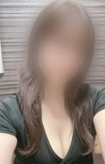 にこ(妻色兼美 千歳店)の公式プロフィール写真