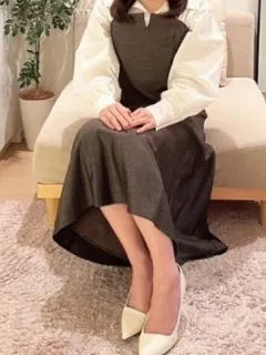 名登利 侑