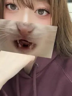 秋山ゆな