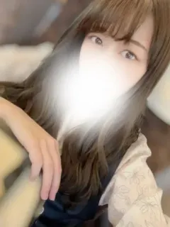 夏川ゆりあ