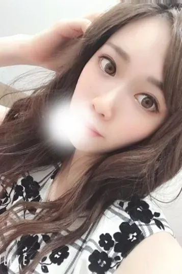 宮田はる(Chloe)の公式プロフィール写真