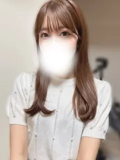 小糸ちなつ