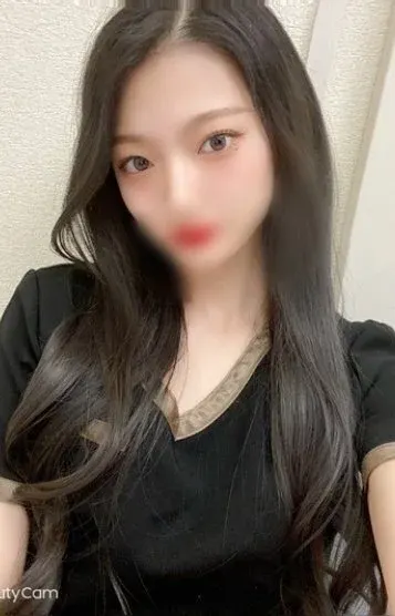 ゆり(VIXIE【薬院・大名・赤坂・那の川】)の公式プロフィール写真