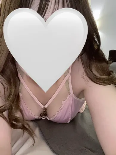 かな(AROMA Queen)の公式プロフィール写真