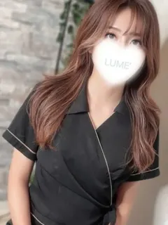 山岸りな