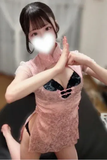 七瀬りこ(ノイ 都立大学店)の公式プロフィール写真