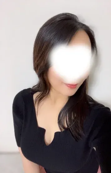 うらら(ザ・リッツ)の公式プロフィール写真