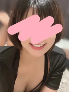 山下セラピスト