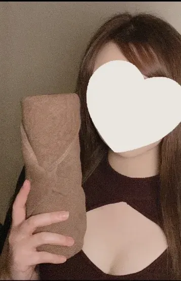 西野萌(LUMINA.)の公式プロフィール写真