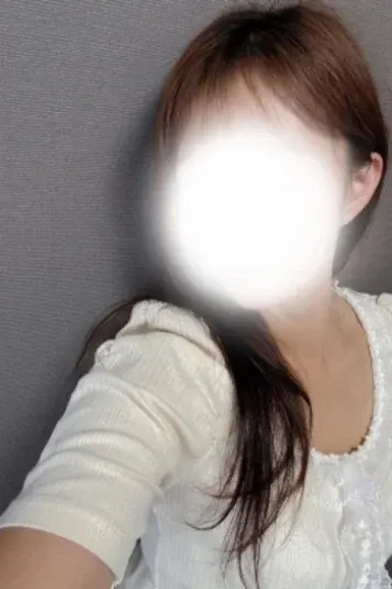 神崎みな(マダムと紳士)の公式プロフィール写真