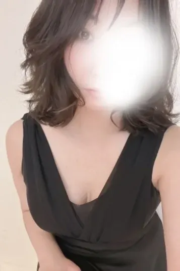 月海ひかり(マダムと紳士)の公式プロフィール写真