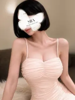 峯岸 みあ