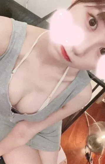 南 えま(THE PREMIUM SPA)の公式プロフィール写真