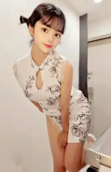 芽衣(MERFOIS)の公式プロフィール写真