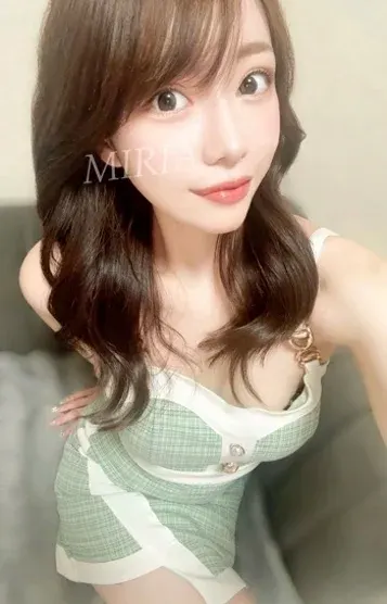 美梨愛(MERFOIS)の公式プロフィール写真