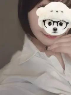 白間ゆあ