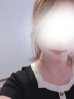 佐野いづみ