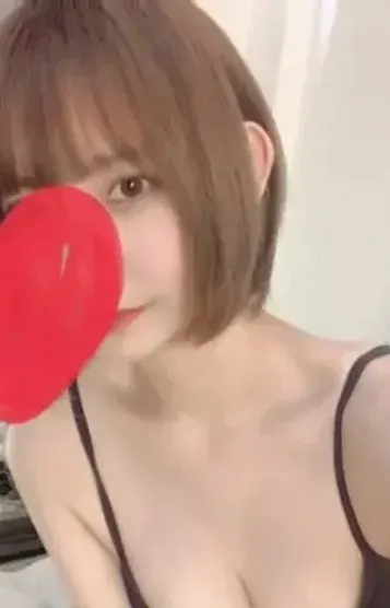 平井もも(Queendom)の公式プロフィール写真