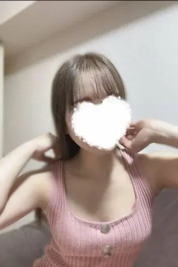 山川すず(FEVER)の公式プロフィール写真
