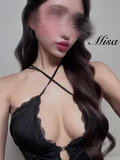 みさ